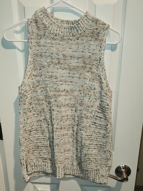 LOFT Marled Cream and Black Cable-Knit Sweater Vest